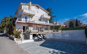 Pool Mansion Magnolia - Comfort Rooms