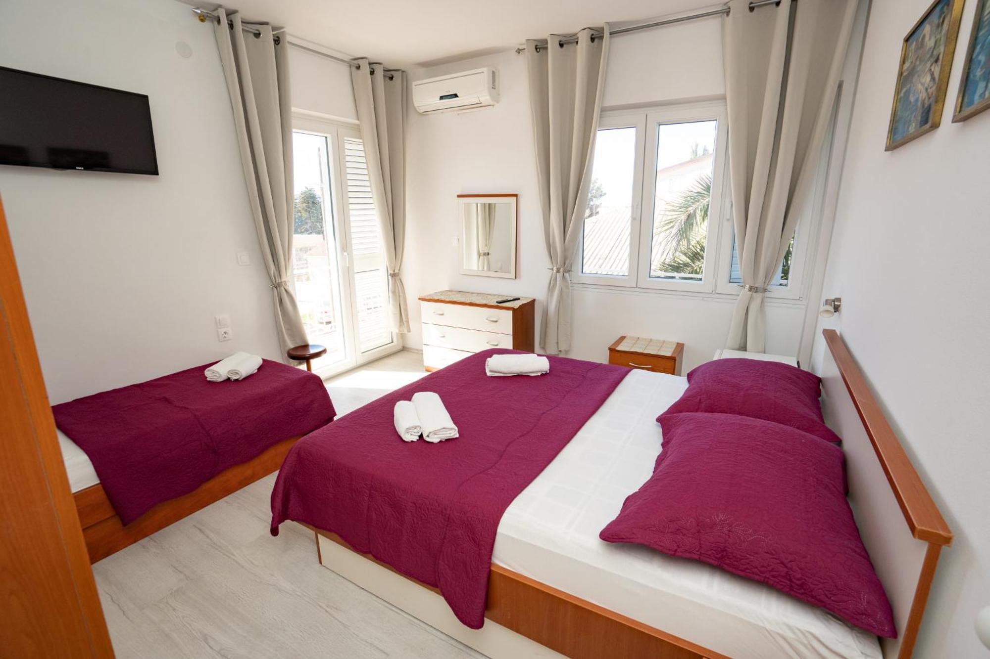 Pool Mansion Magnolia - Comfort Rooms Novalja Exterior foto
